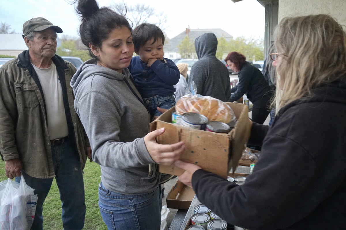 Local Ministries & Neighbors in Need